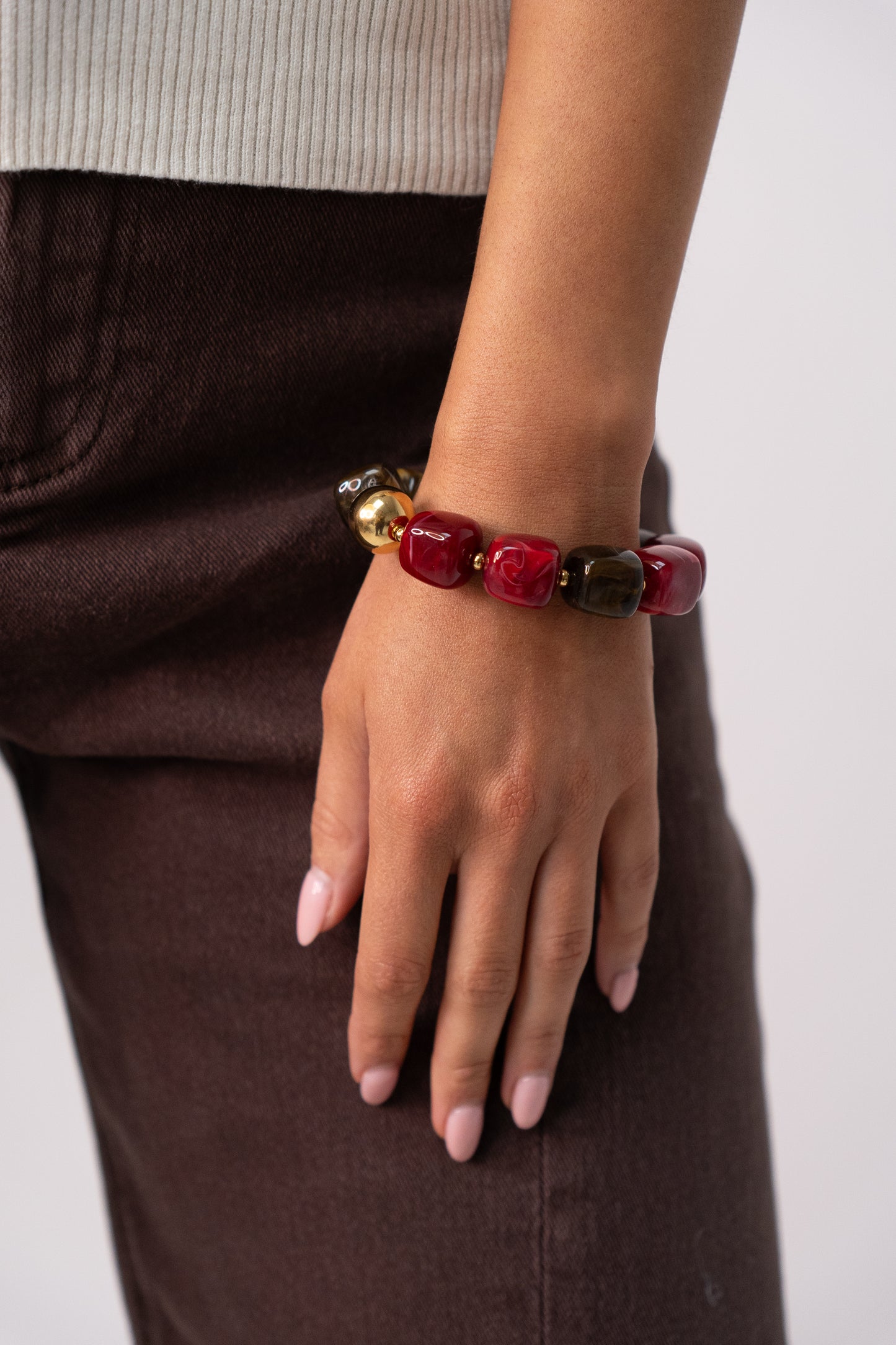 Olive Chunky Beaded Bracelet In Red & Brown