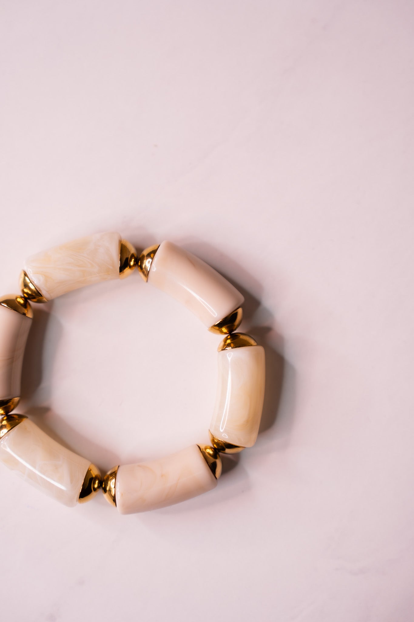 Olive Chunky Beaded Stretch Bracelet In Cream