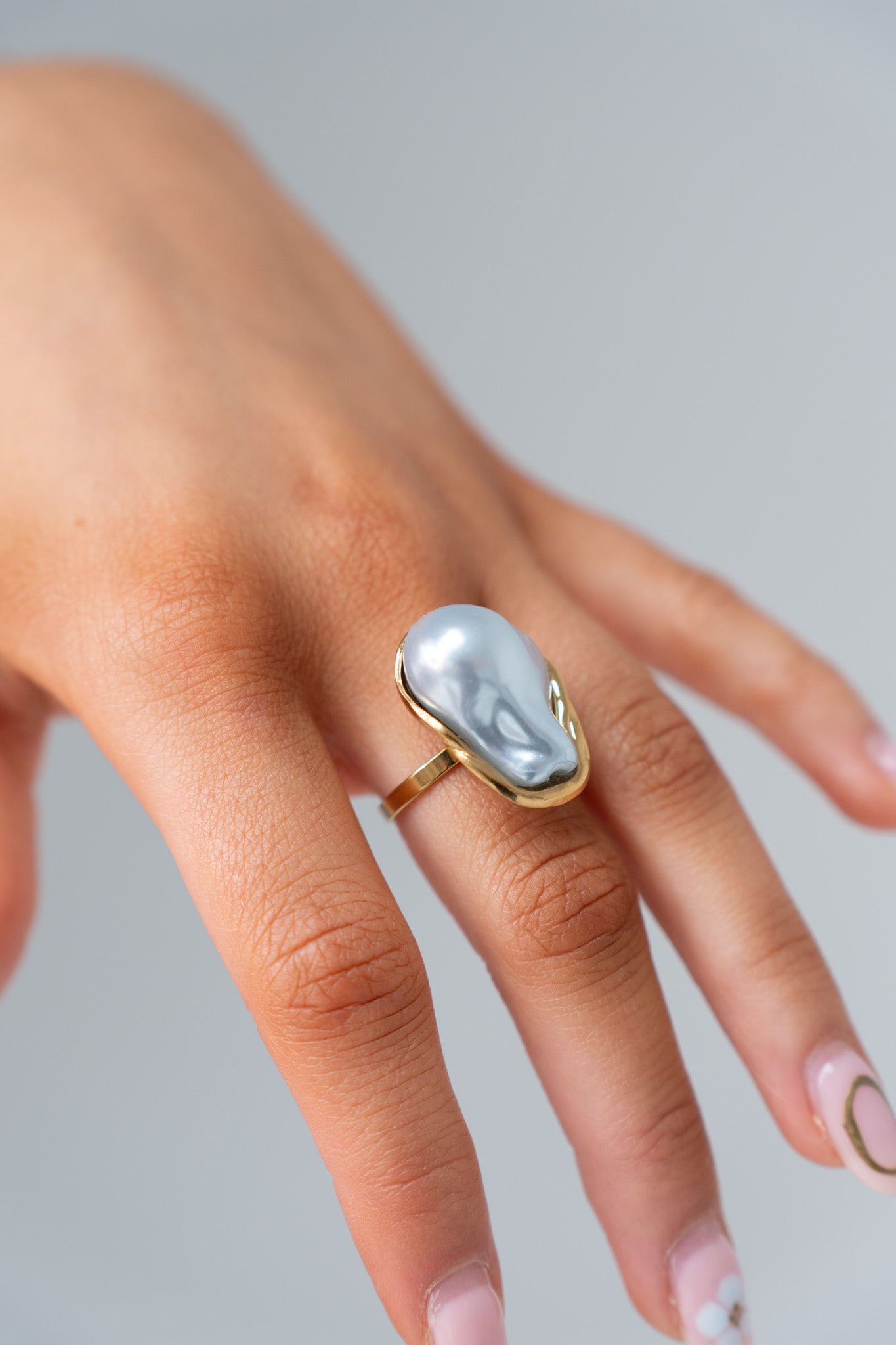 Olive Large Stone Ring In Blue