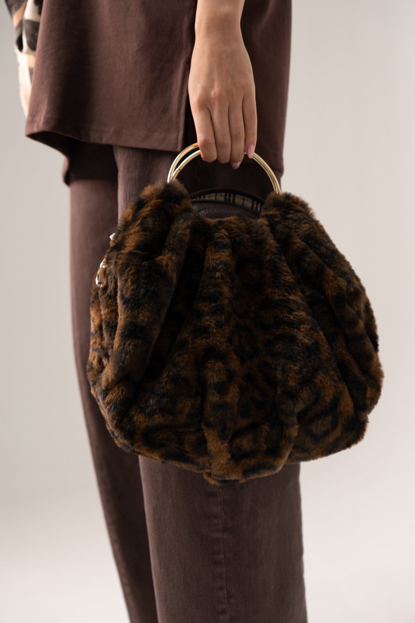 Orla Faux Fur Bag In Leopard Print