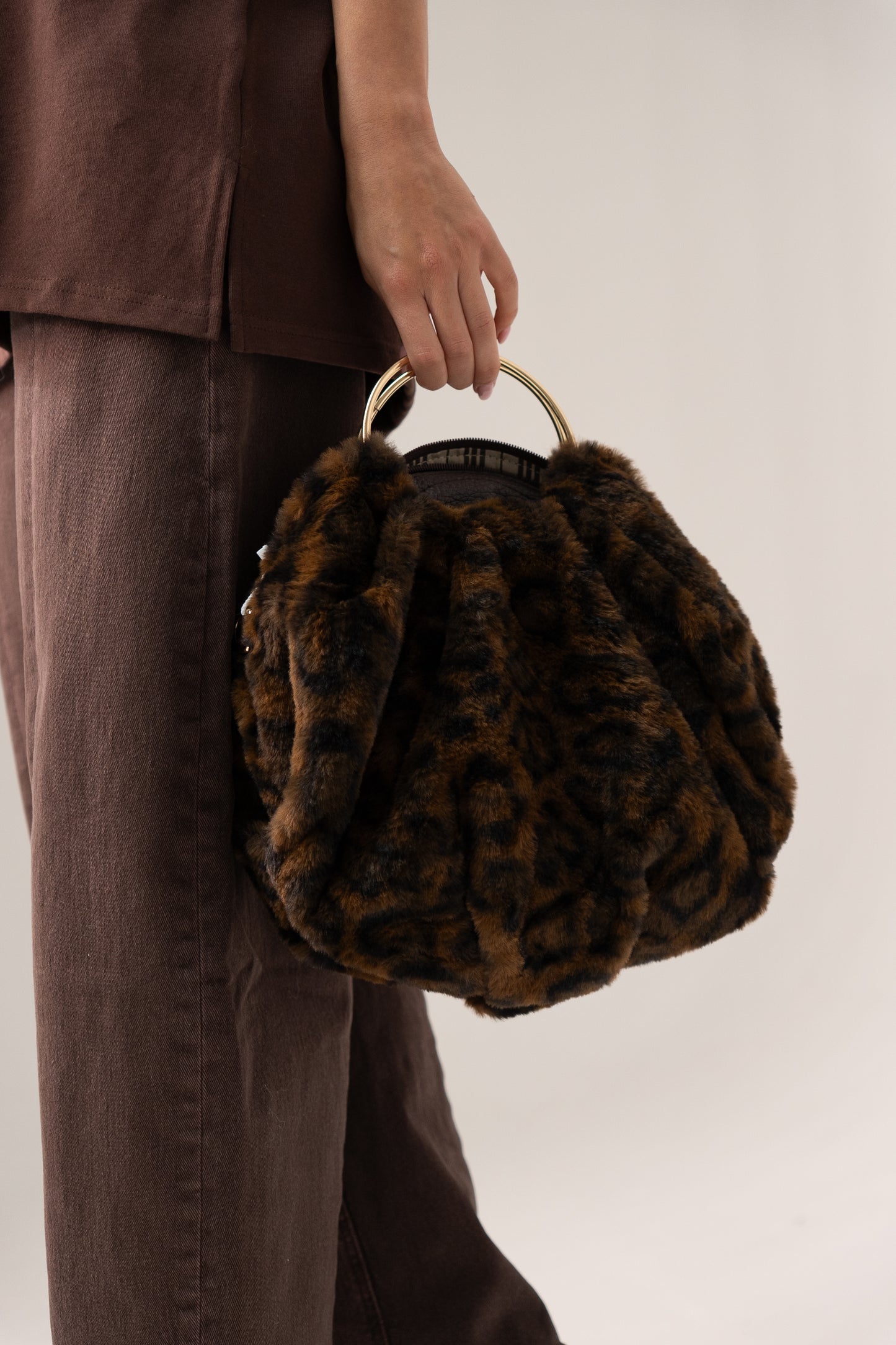 Orla Faux Fur Bag In Leopard Print