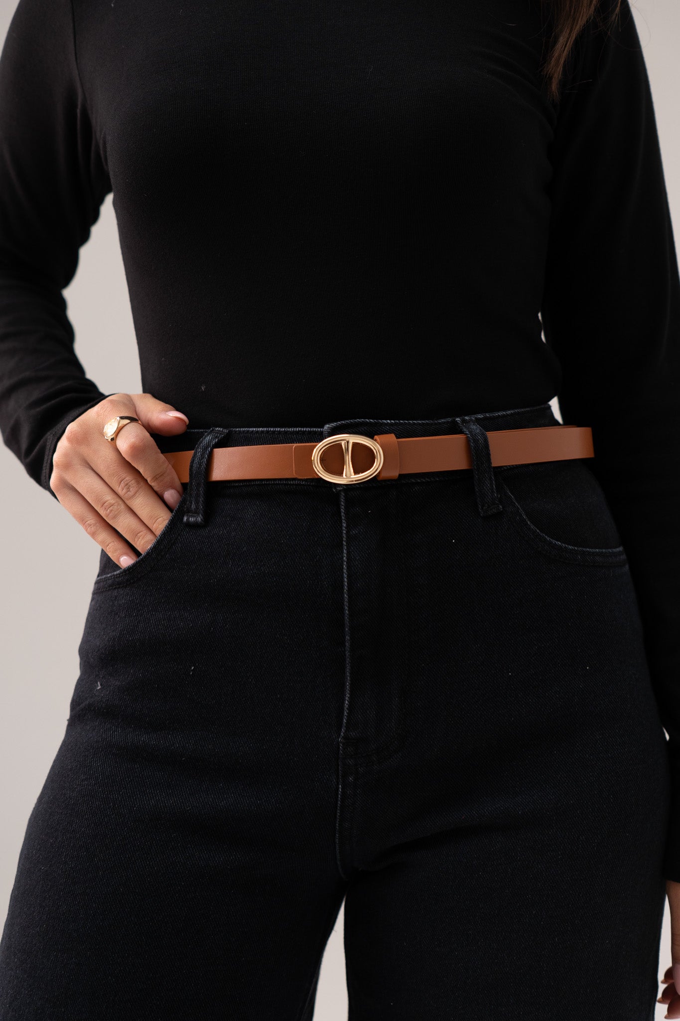 Orla Oval Buckle Belt In Camel