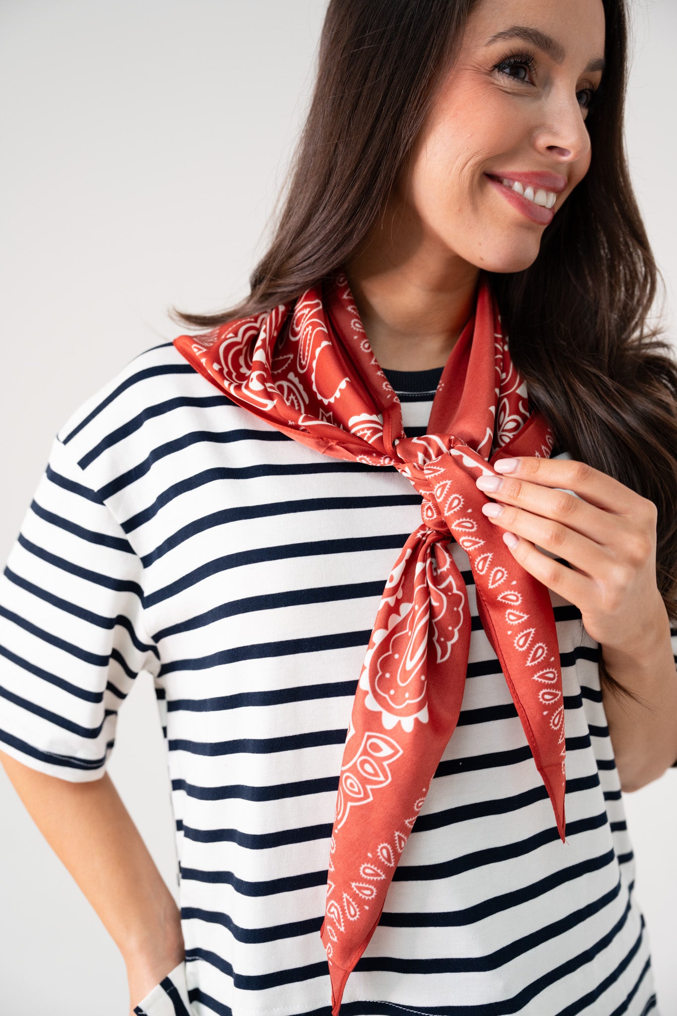Orla Paisley Print Neck Scarf In Bordeaux