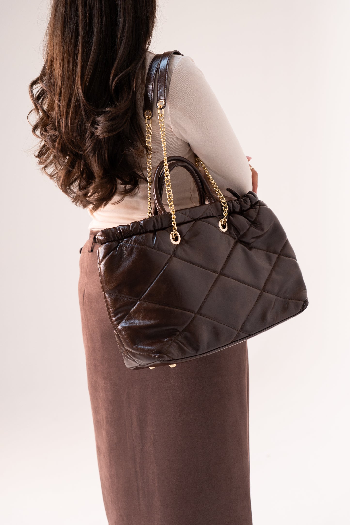 Orla Quilted Bag In Chocolate