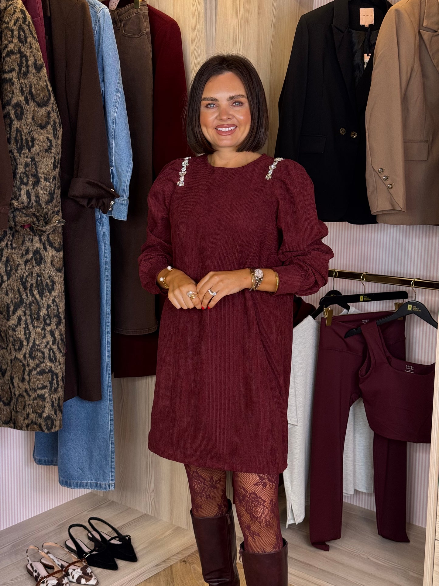 Kendra Corduroy Dress In Bordeaux