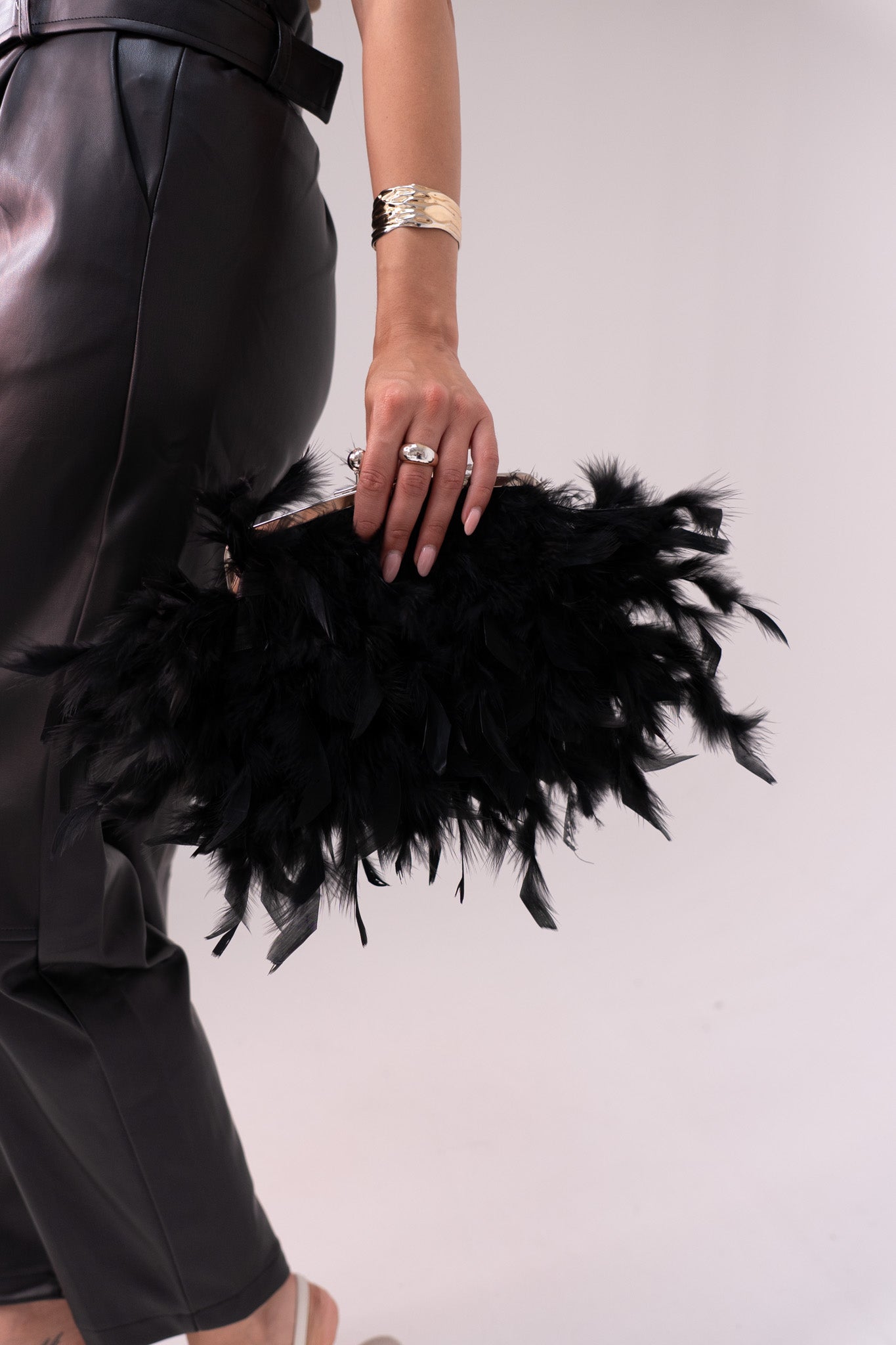 Polly Feather Clutch Bag In Black