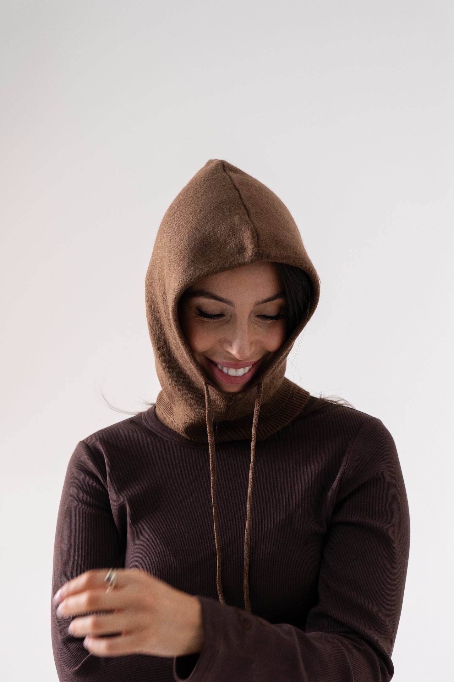 Polly Knit Hood In Brown