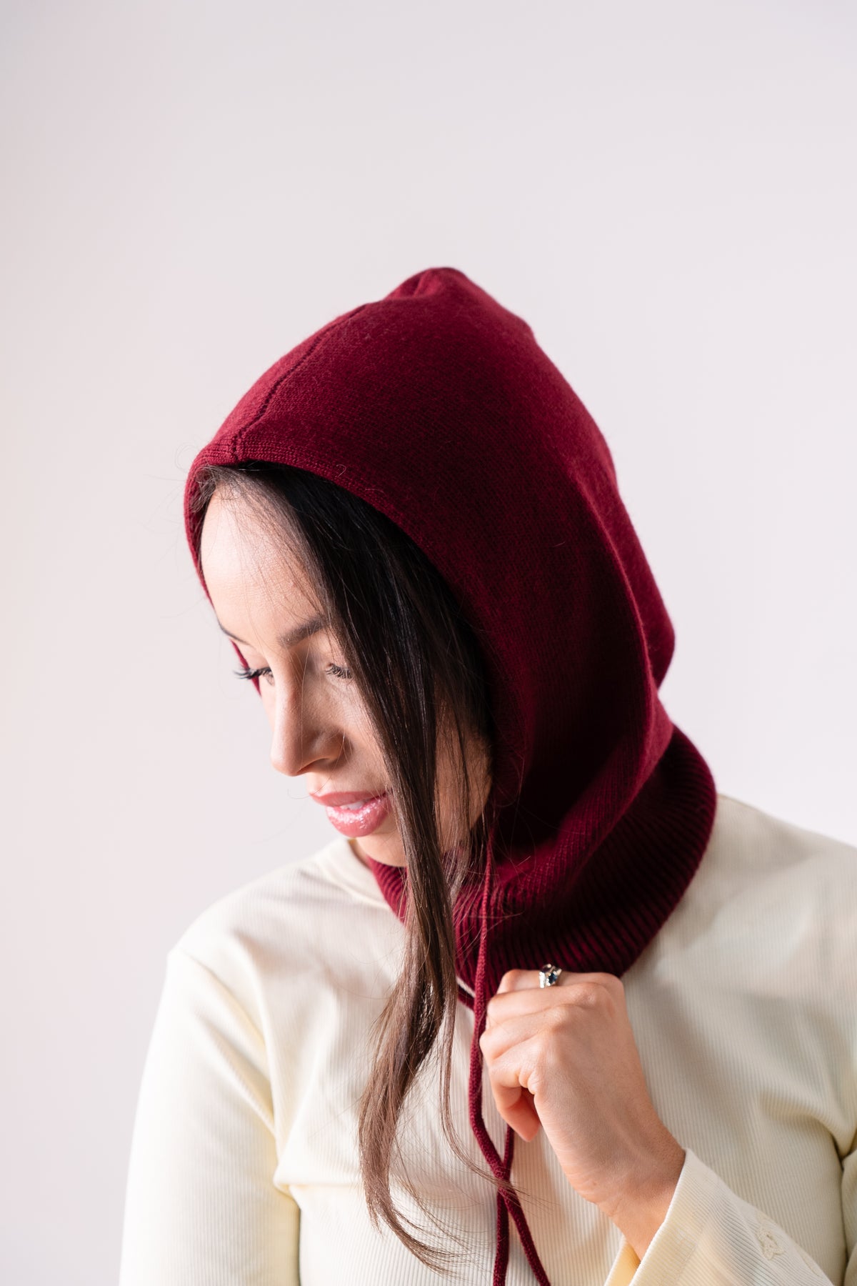 Polly Knit Hood In Wine