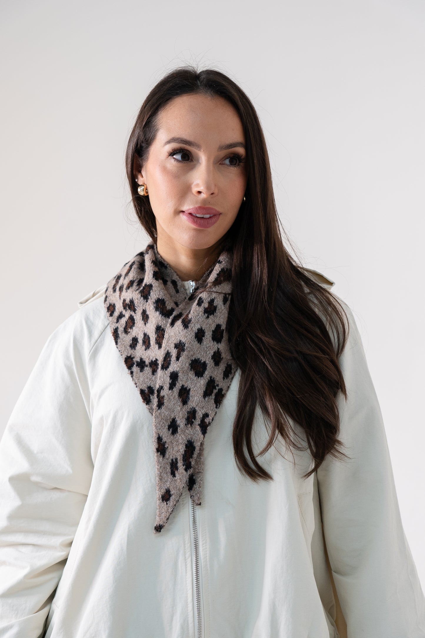 Polly Leopard Knit Neck Scarf In Taupe