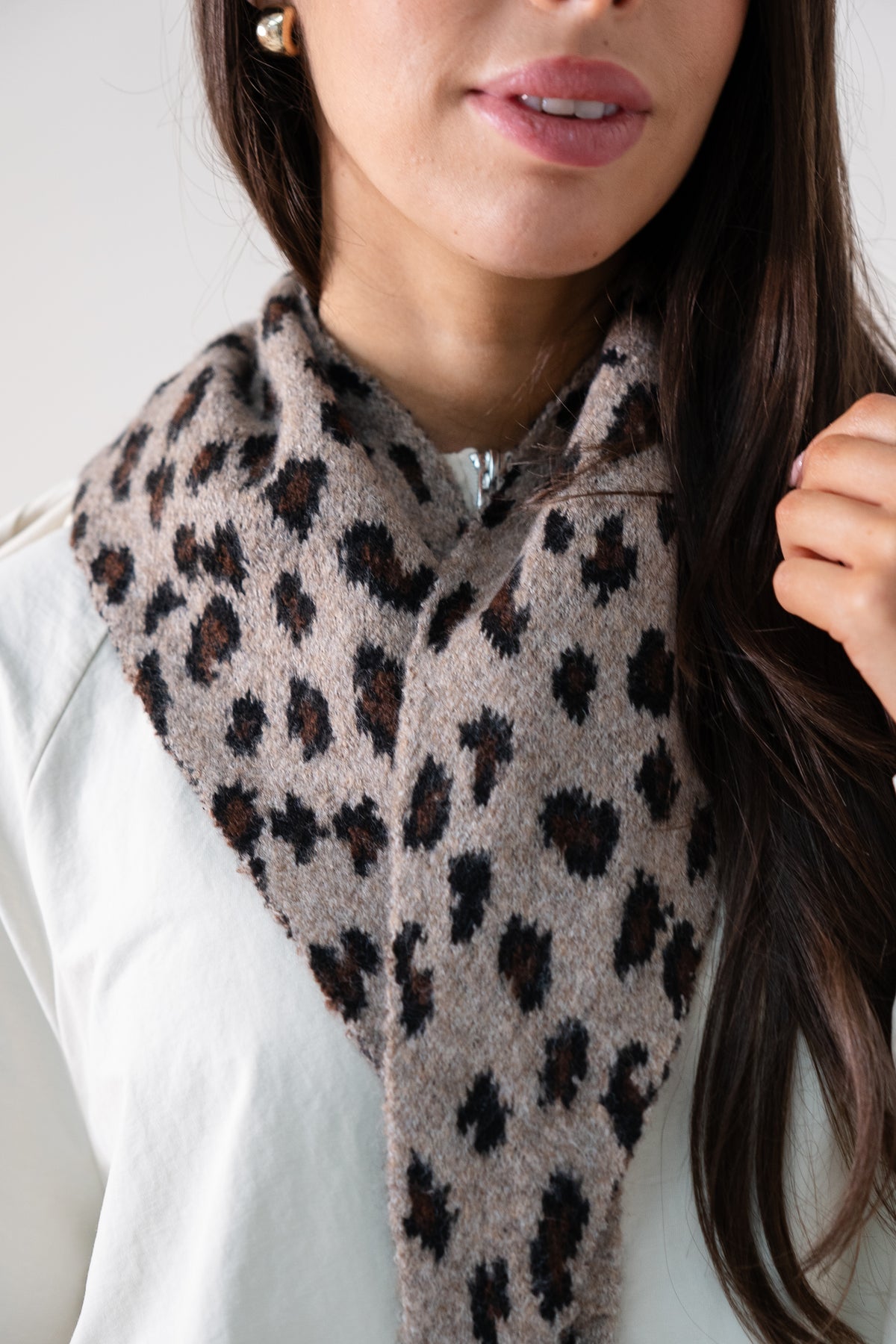 Polly Leopard Knit Neck Scarf In Taupe