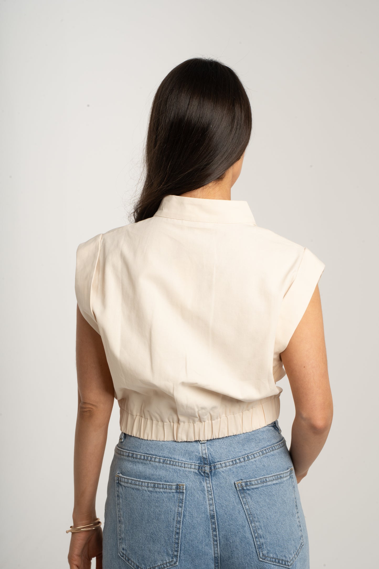 Polly Sleeveless Cargo Jacket In Neutral