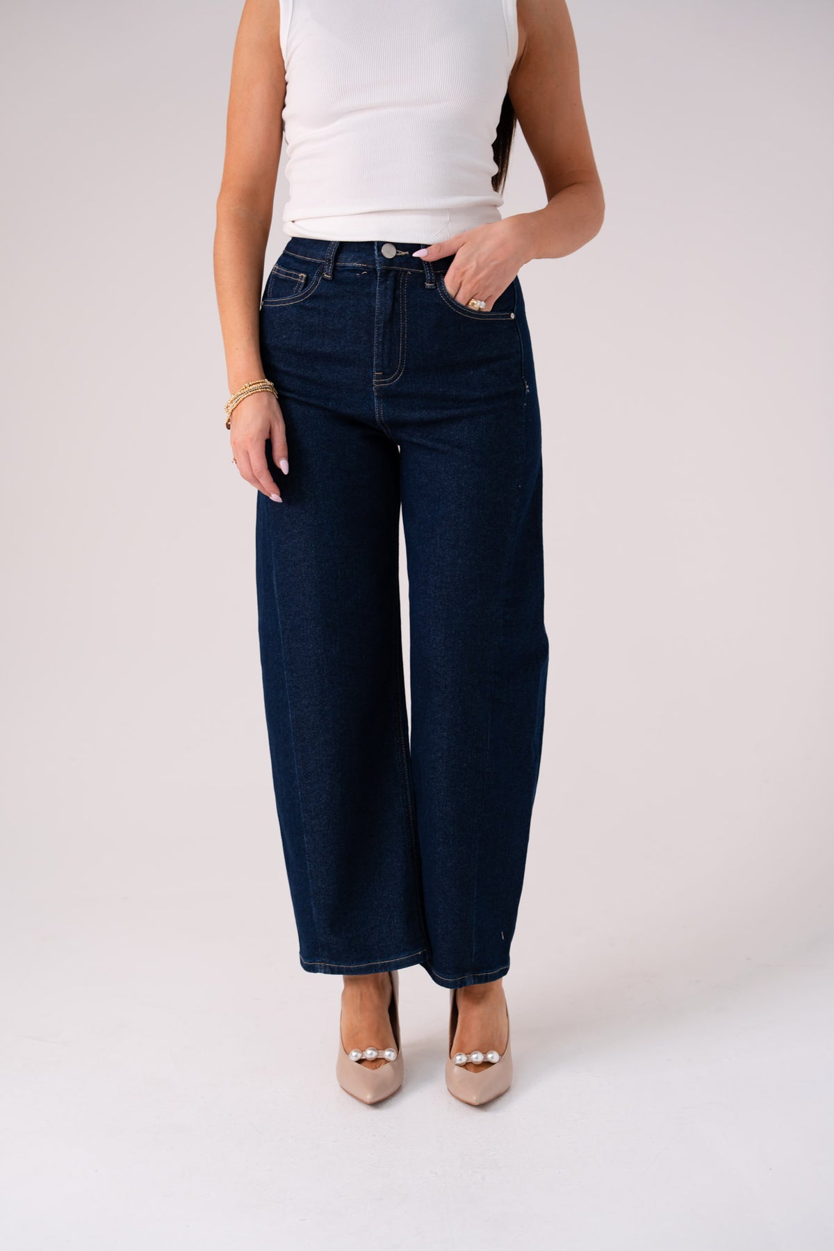 Love Laura Carrot Barrell Jeans In Dark Wash