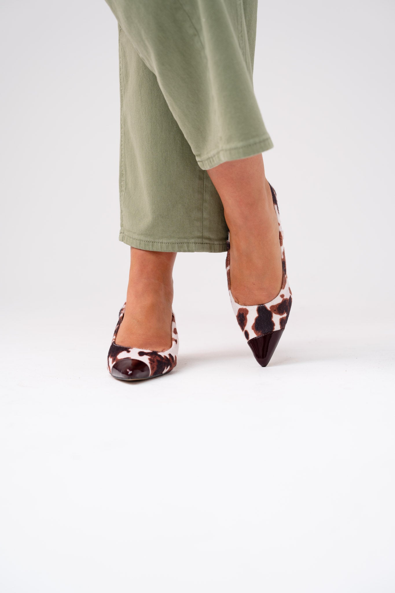 Love Laura Burgundy Toe Kitten Heel In Cow Print