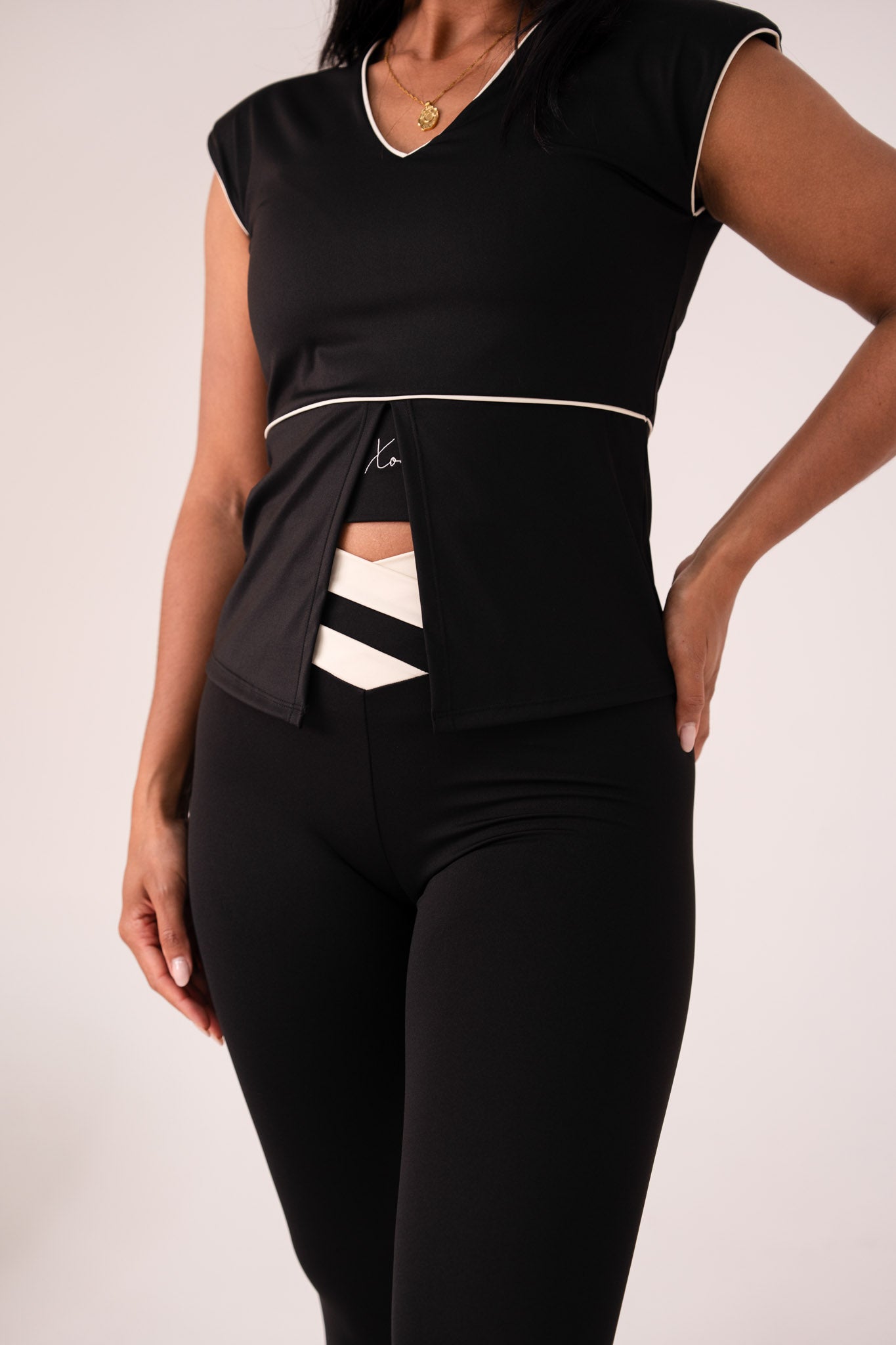 Love Laura Cream Trim Leggings In Black