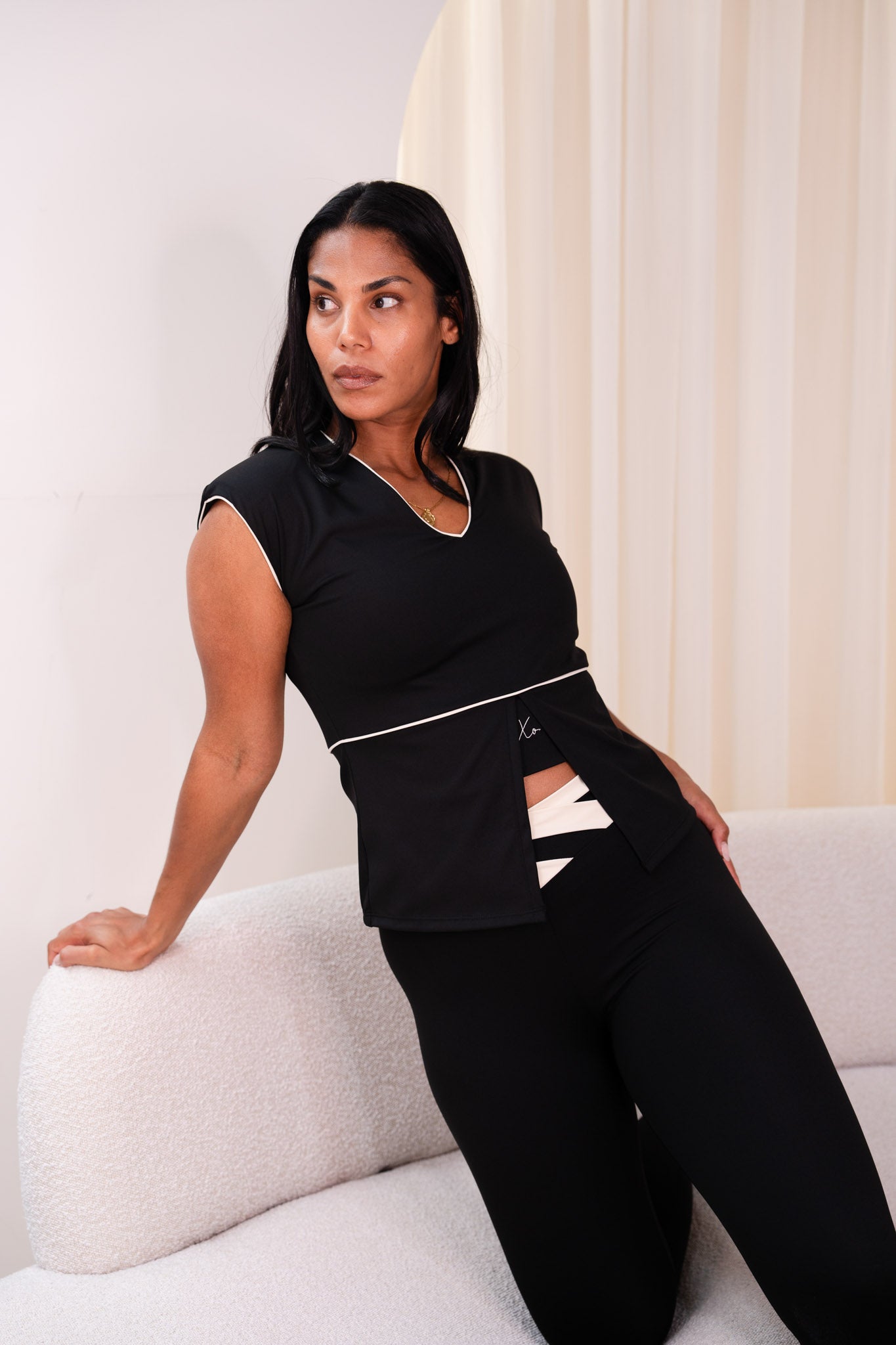 Love Laura Cream Trim Leisure Top In Black