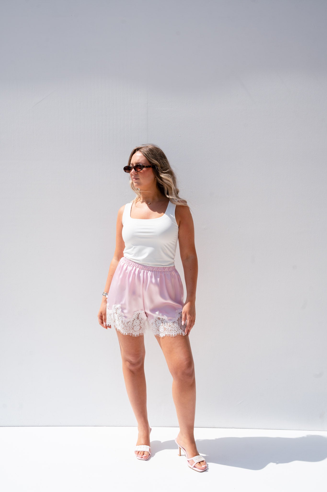 Elsa Lace Trim Shorts In Pink