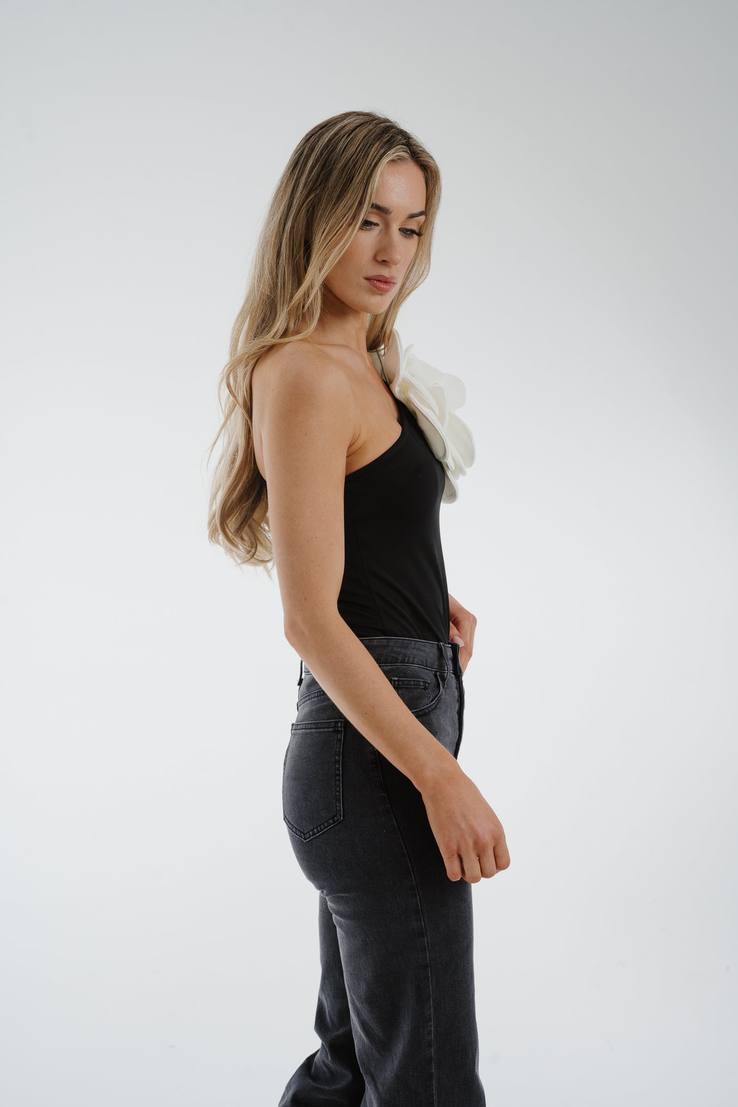 Holly Floral One Shoulder Bodysuit In Black