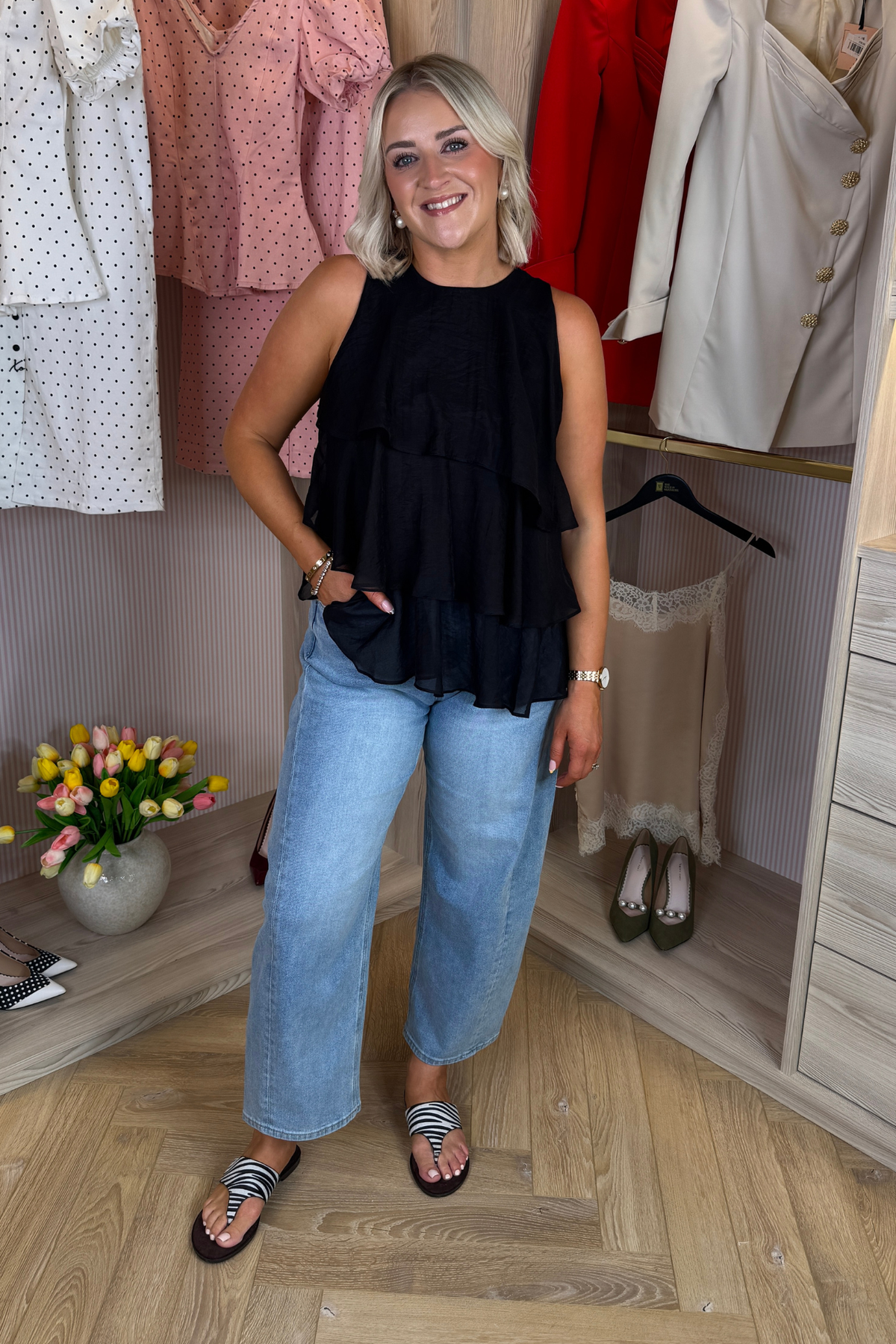 Iris Tiered Ruffle Top In Black