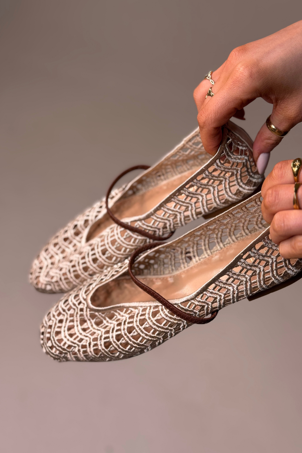 Izzy Woven Pumps In Neutral