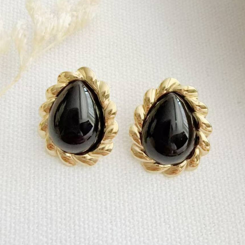 Polly Resin Teardrop Earring In Black