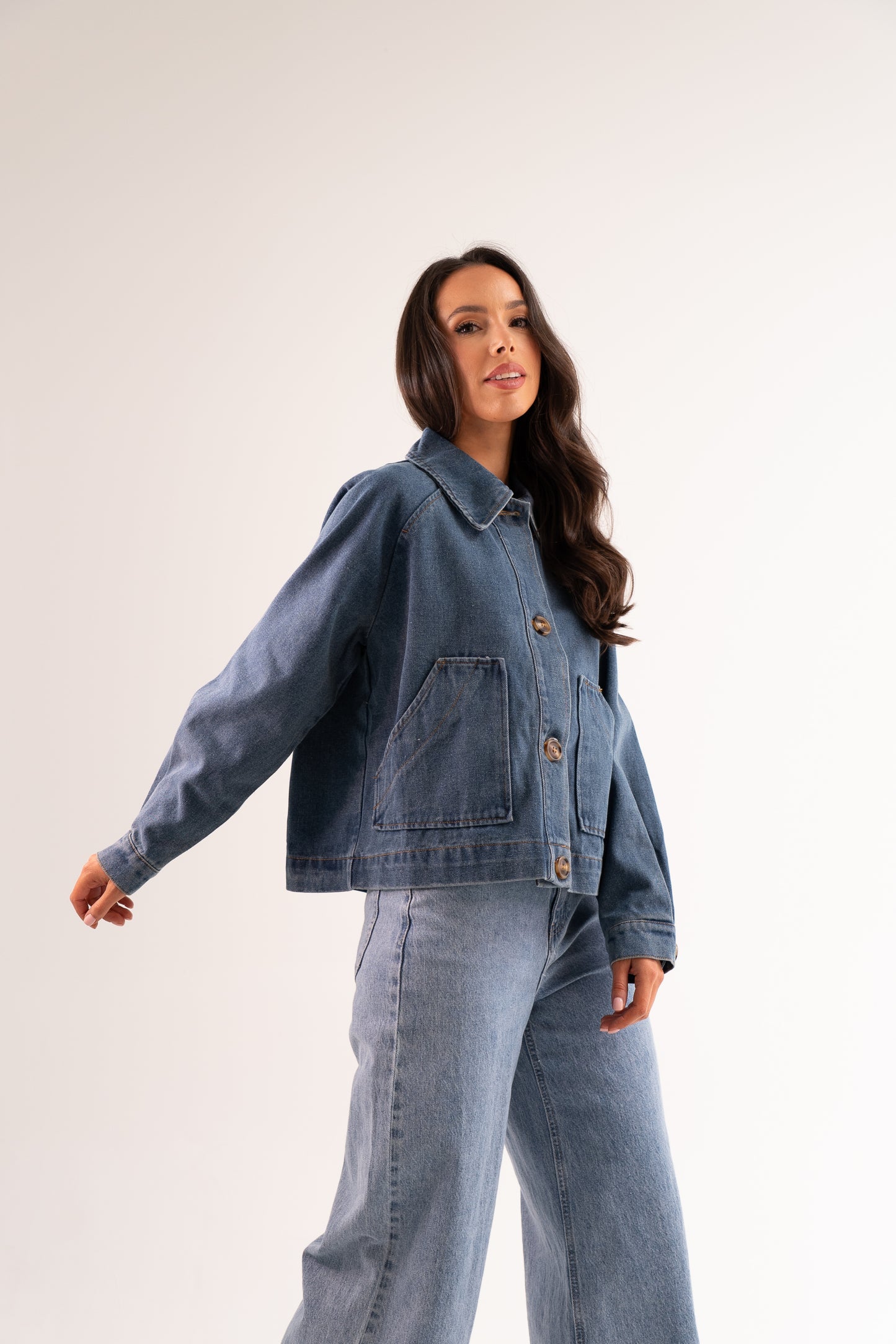 Cathy Denim Jacket In Mid Wash