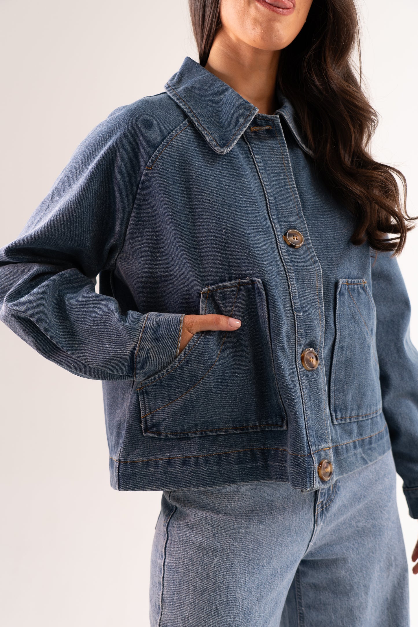 Cathy Denim Jacket In Mid Wash