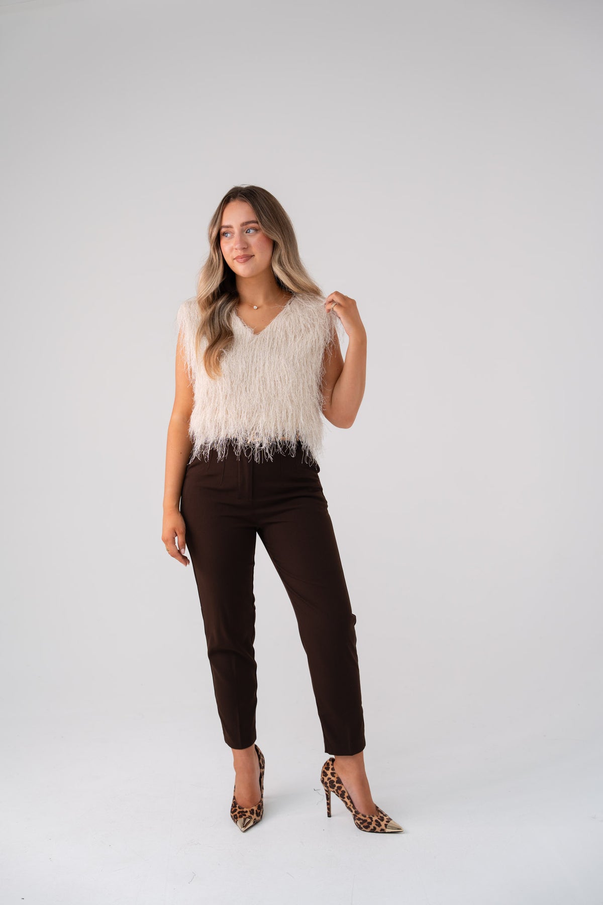 Love Laura Fringed Textured V-Neck Top In Cream
