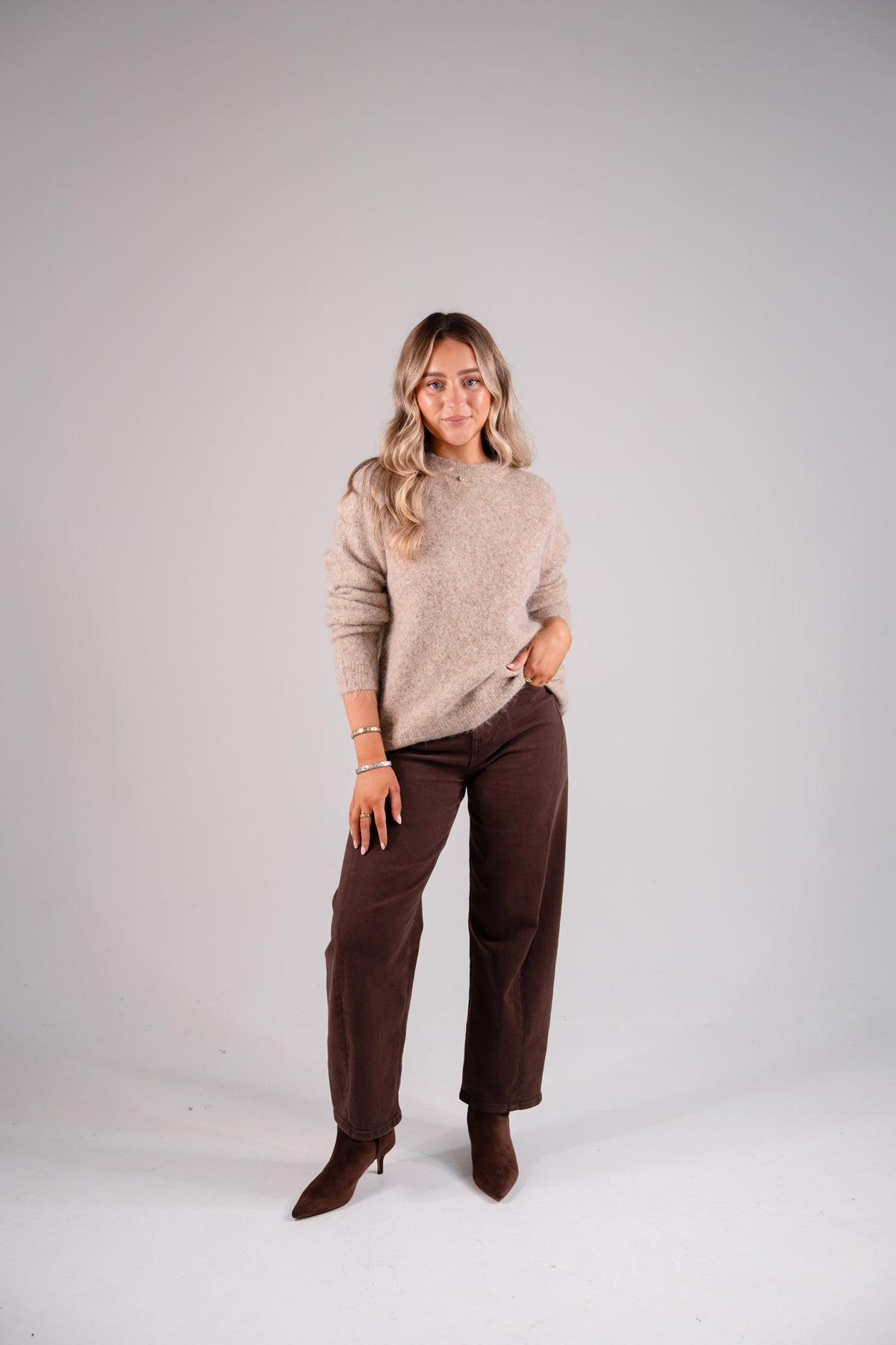 Iris Round Neck Jumper In Camel