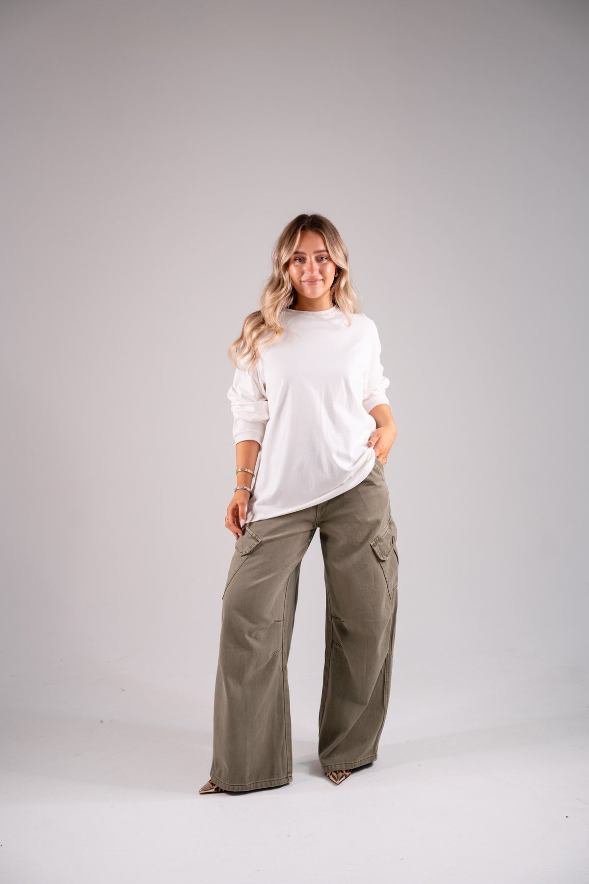 Kiera Oversized Long Sleeve T-Shirt In White