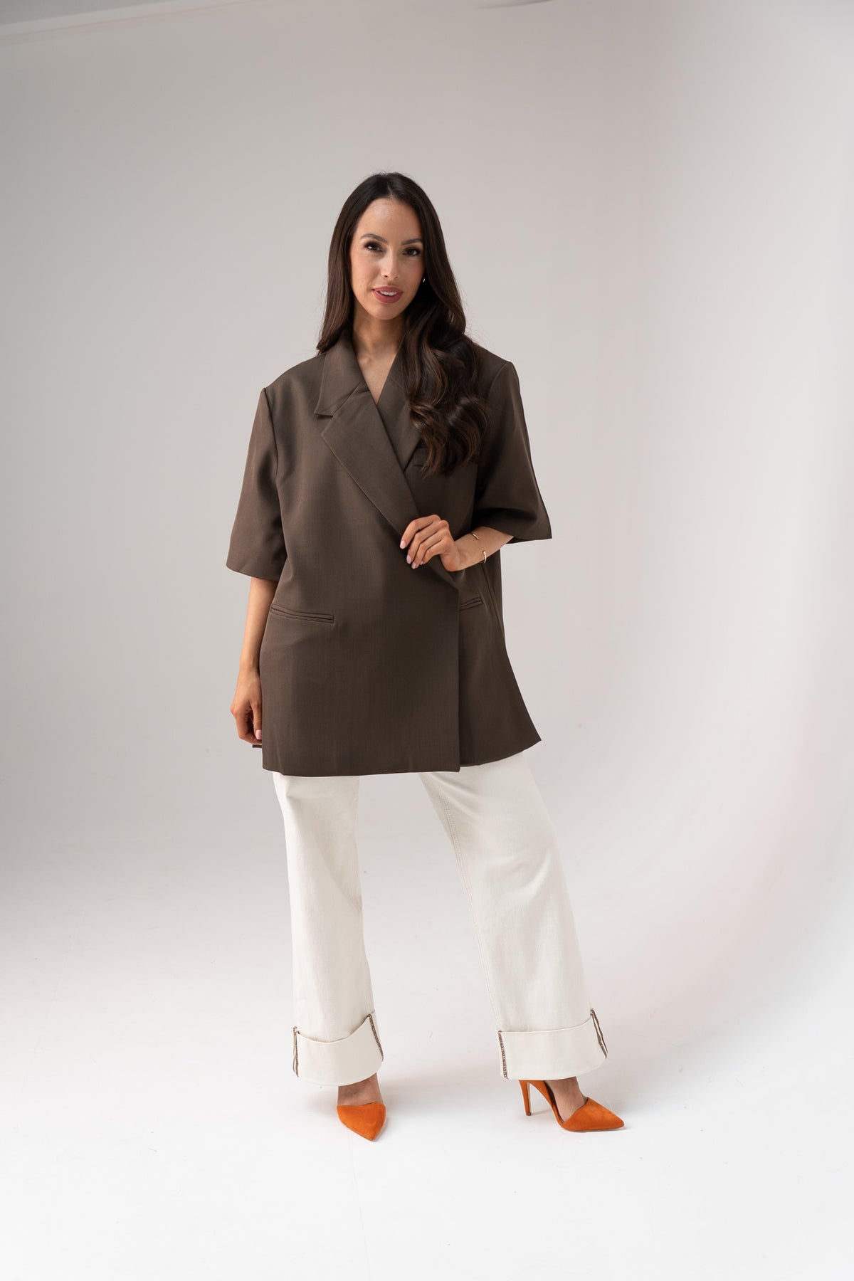 Paige Short Sleeve Blazer In Chocolate