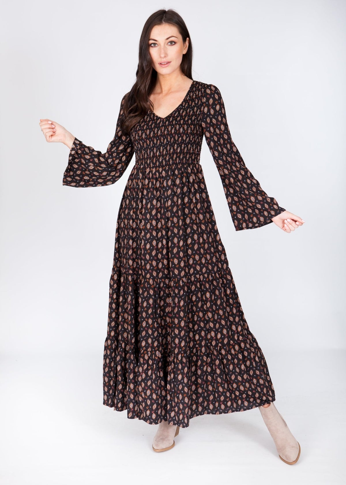 Becca Printed Maxi Dress In Black - The Walk in Wardrobe