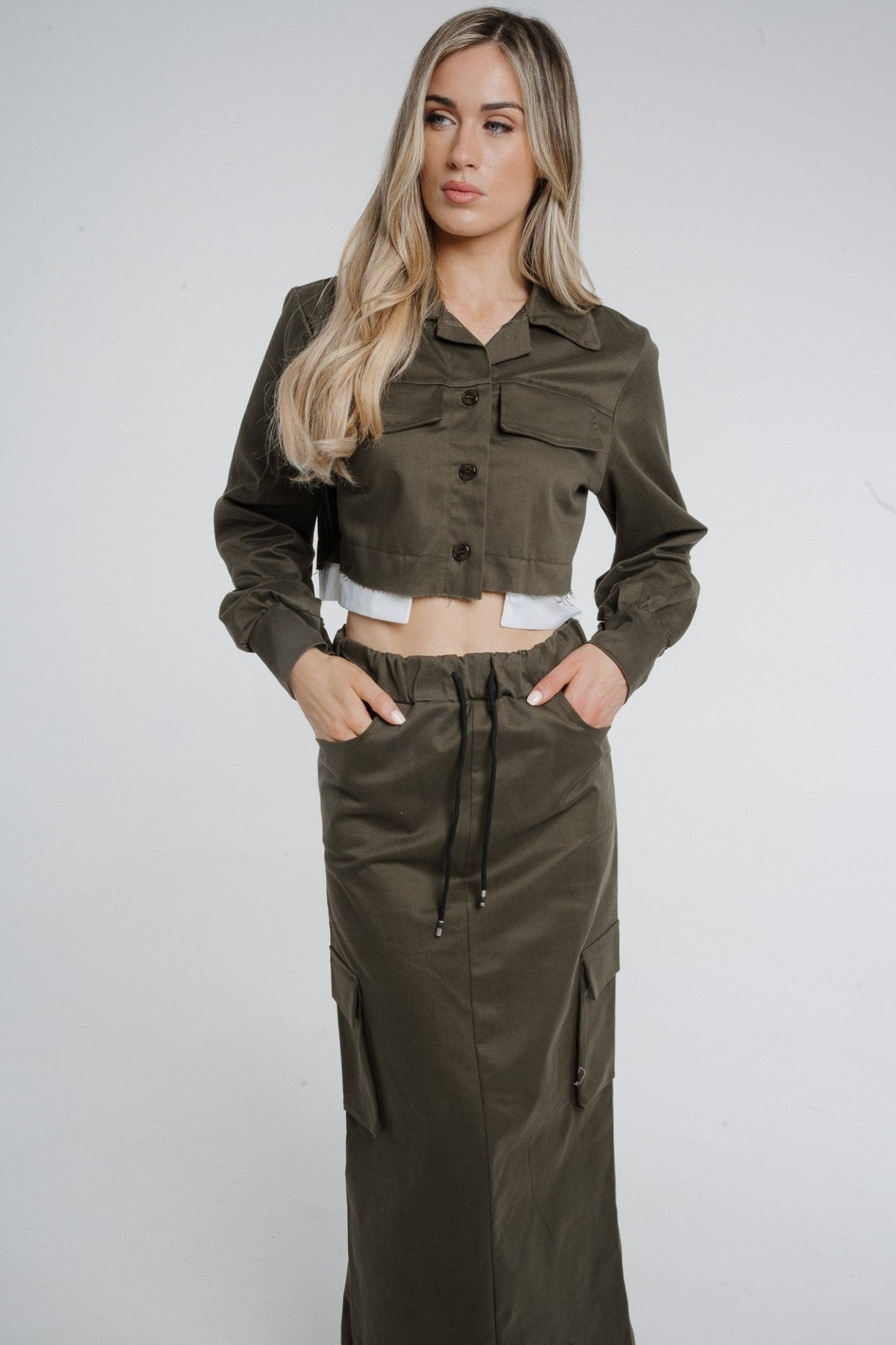 Cathy Cropped Jacket In Khaki - The Walk in Wardrobe