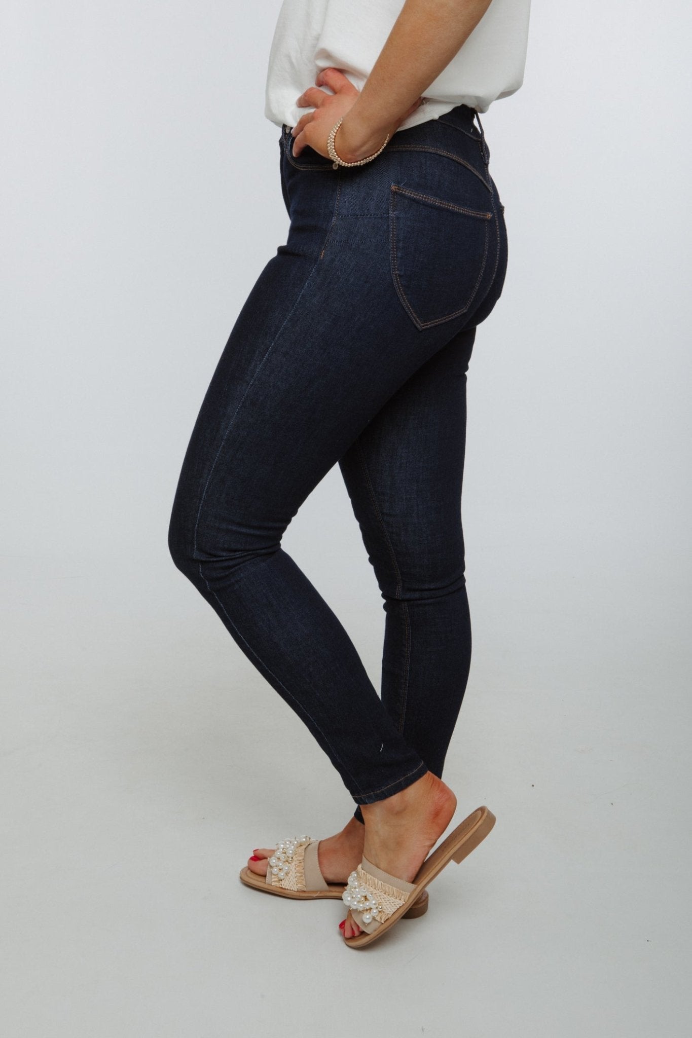 Cindy Bum Lift Jeans In Dark Wash - The Walk in Wardrobe
