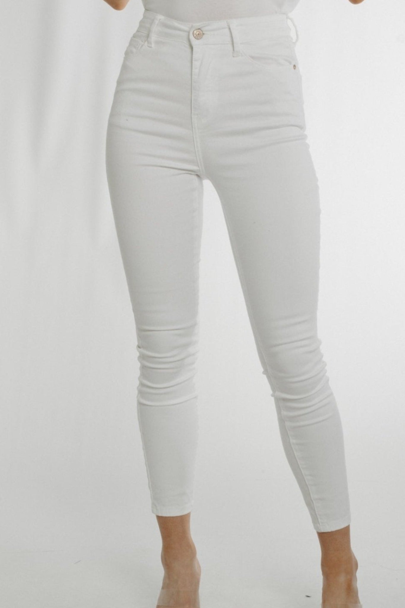 Cindy Skinny Jean In White - The Walk in Wardrobe