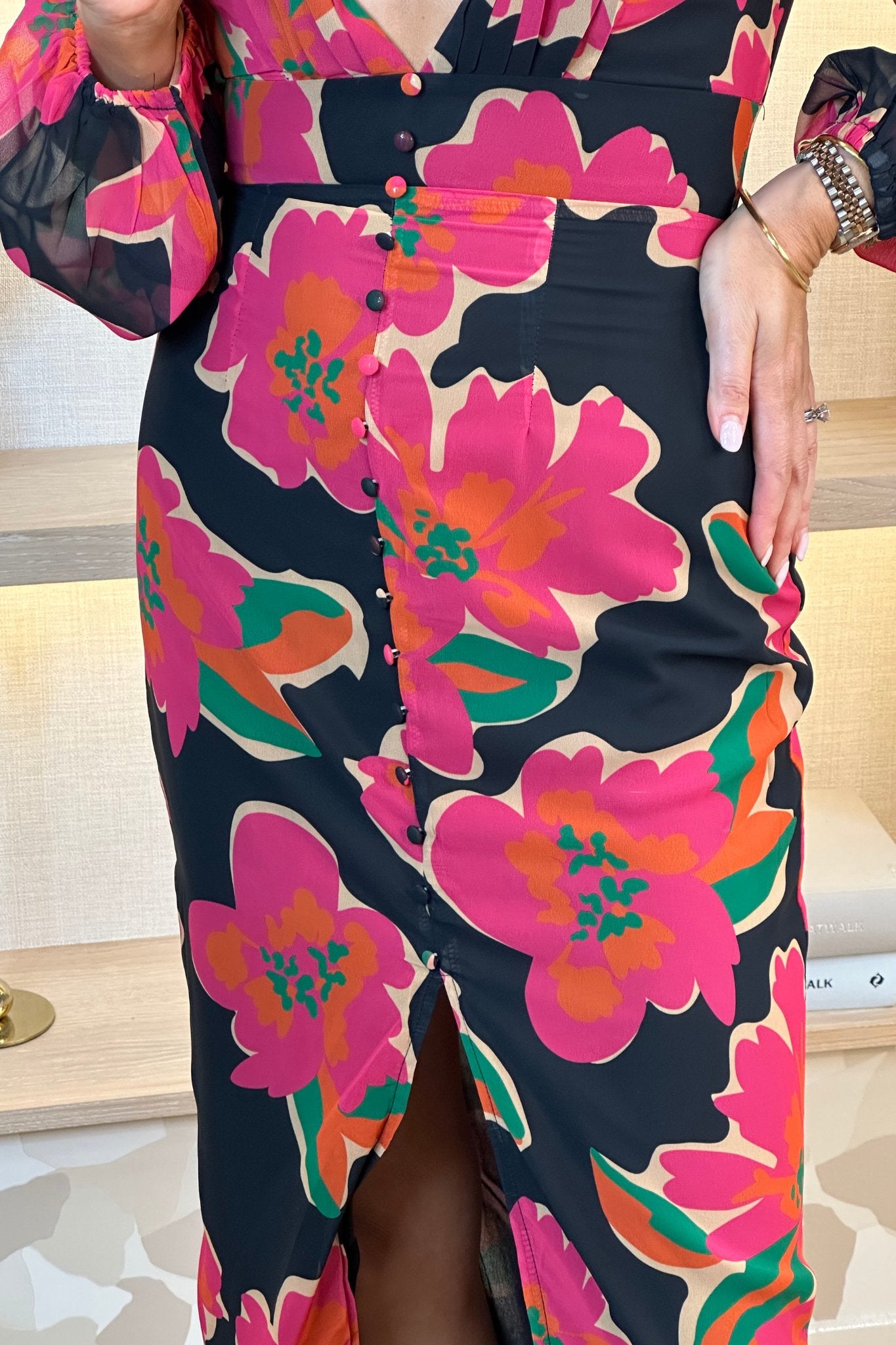 Holly V-Neck Floral Midi Dress In Black - The Walk in Wardrobe