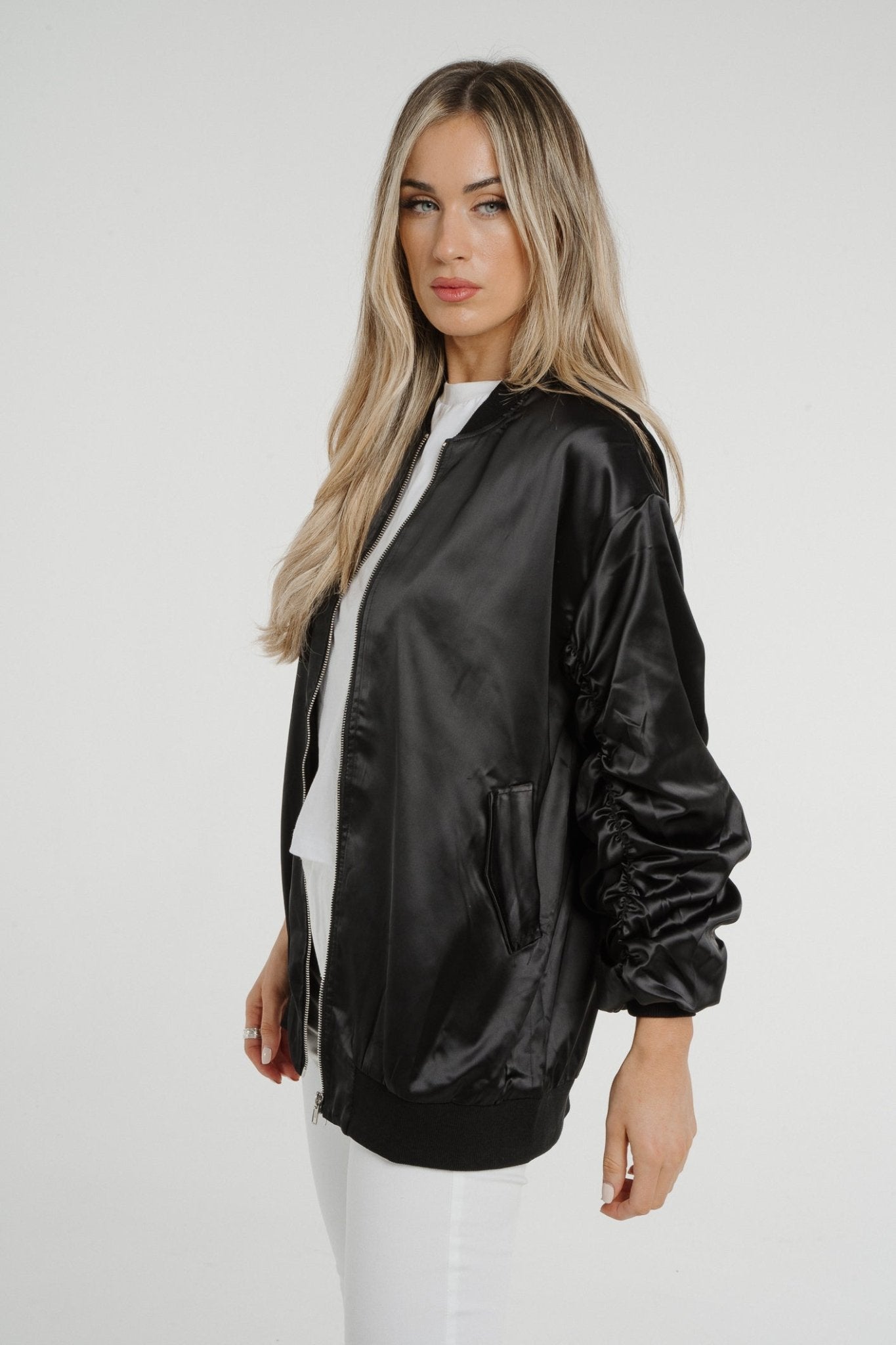 Ivy Zip Jacket In Black - The Walk in Wardrobe