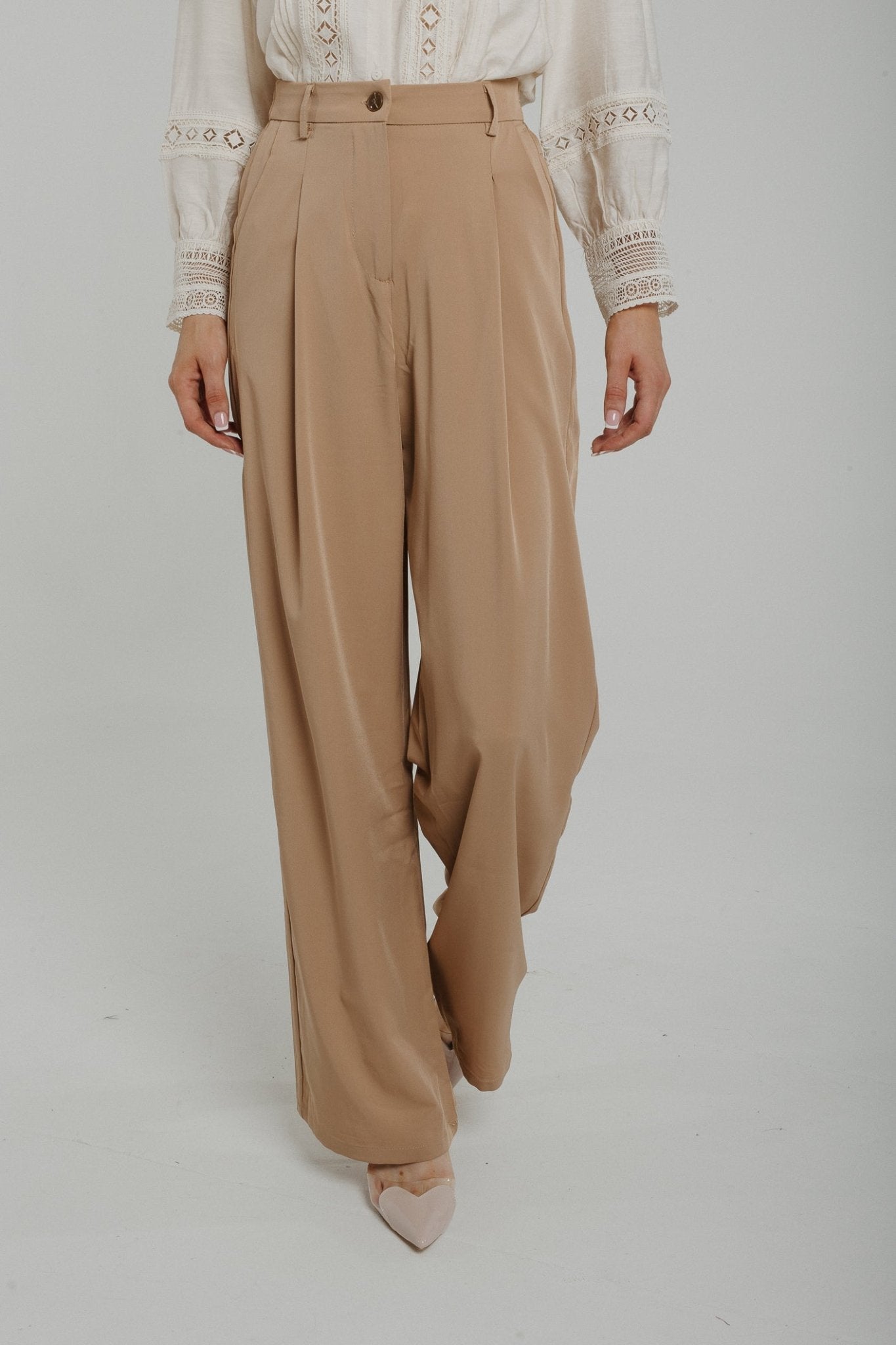 Jane Trouser In Camel - The Walk in Wardrobe