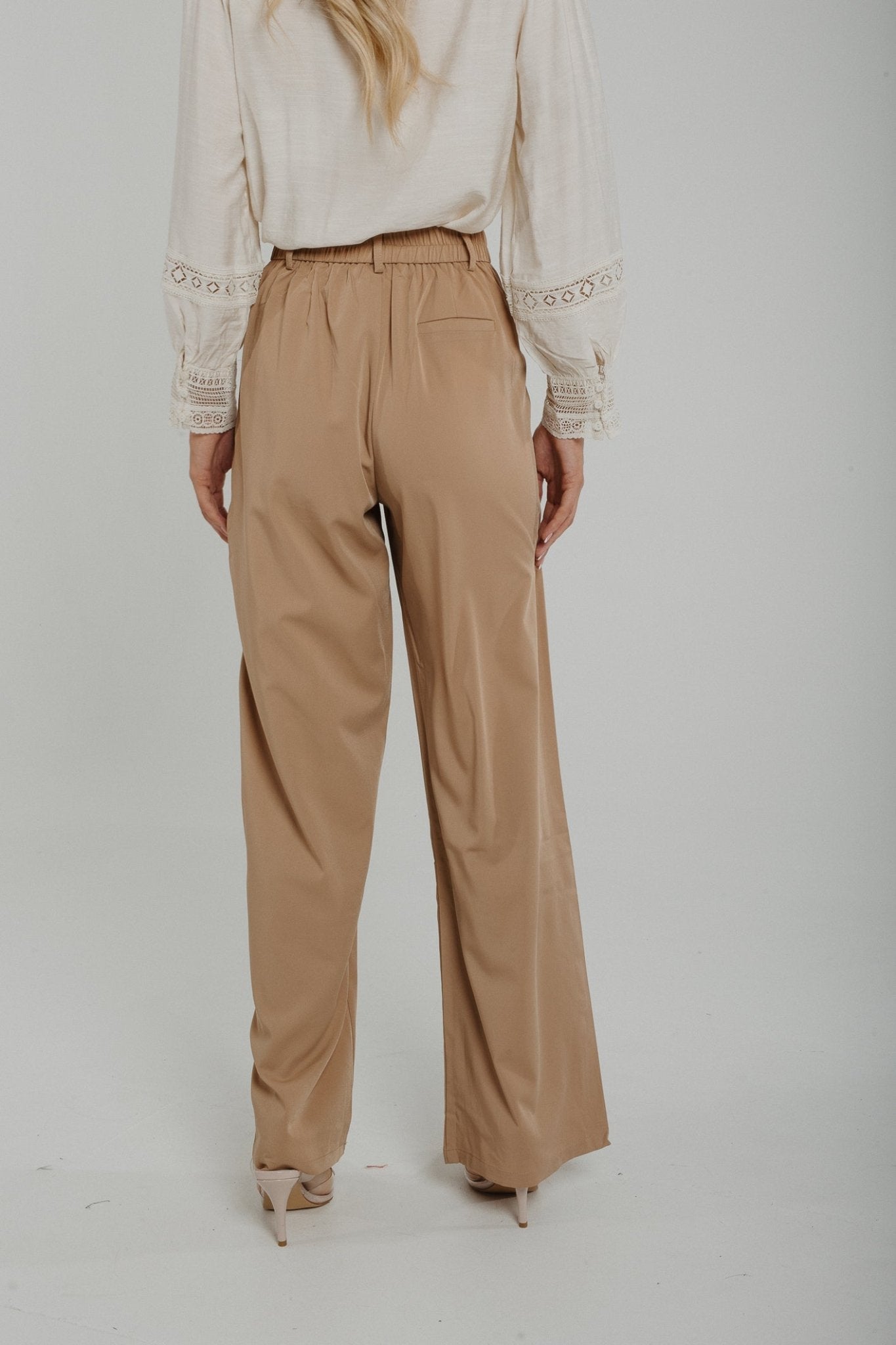 Jane Trouser In Camel - The Walk in Wardrobe