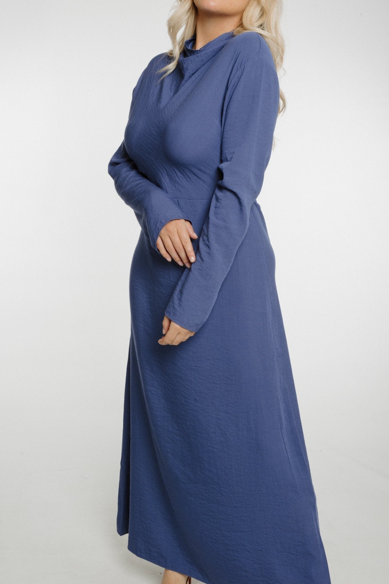 Jasmine Open Back Dress In Blue - The Walk in Wardrobe