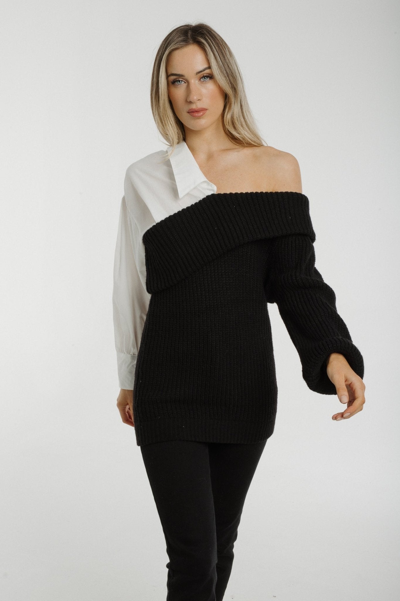 Lila Contrast Jumper In Black - The Walk in Wardrobe