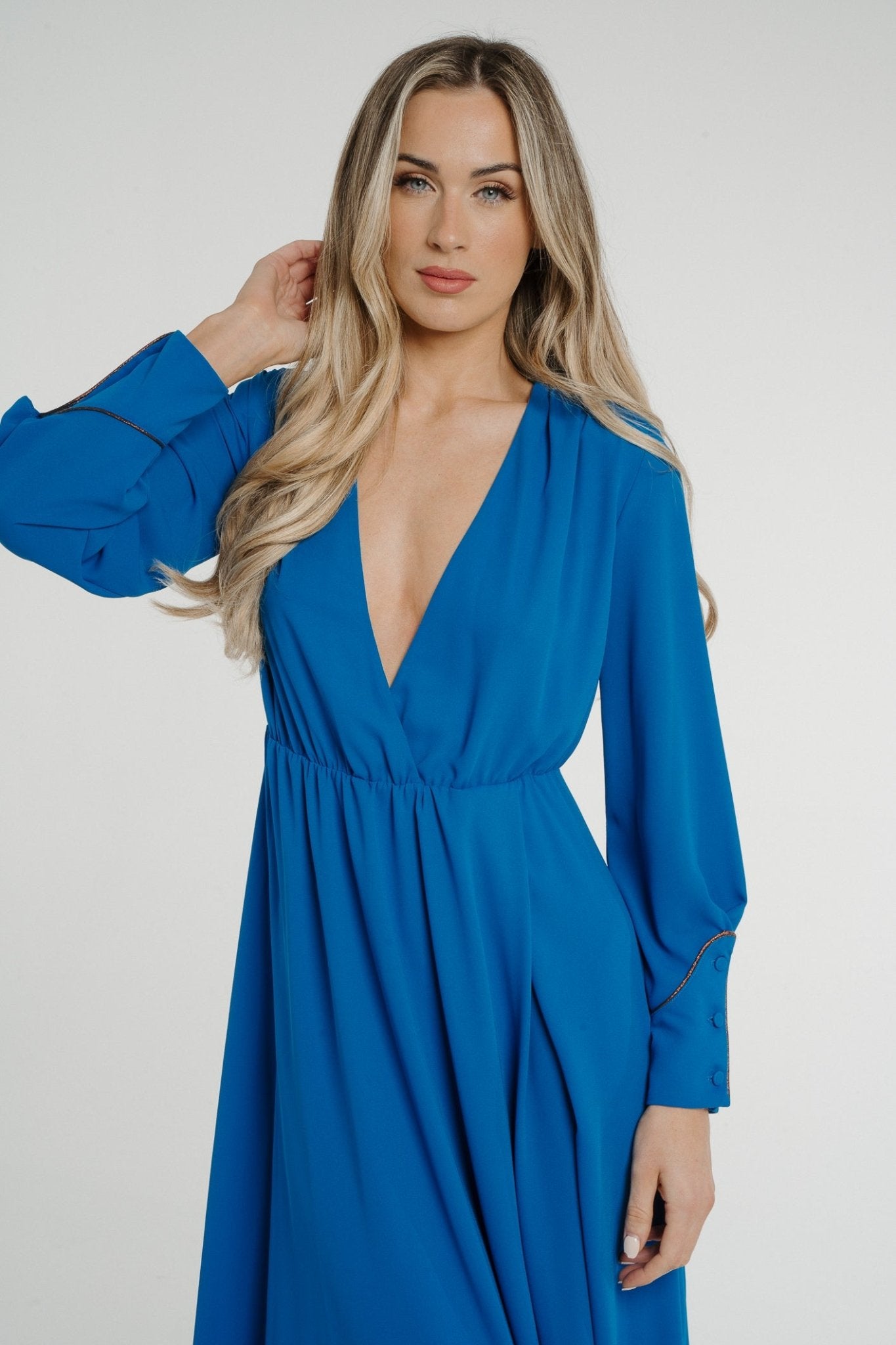 Pia V-Neck Midi Dress In Blue - The Walk in Wardrobe