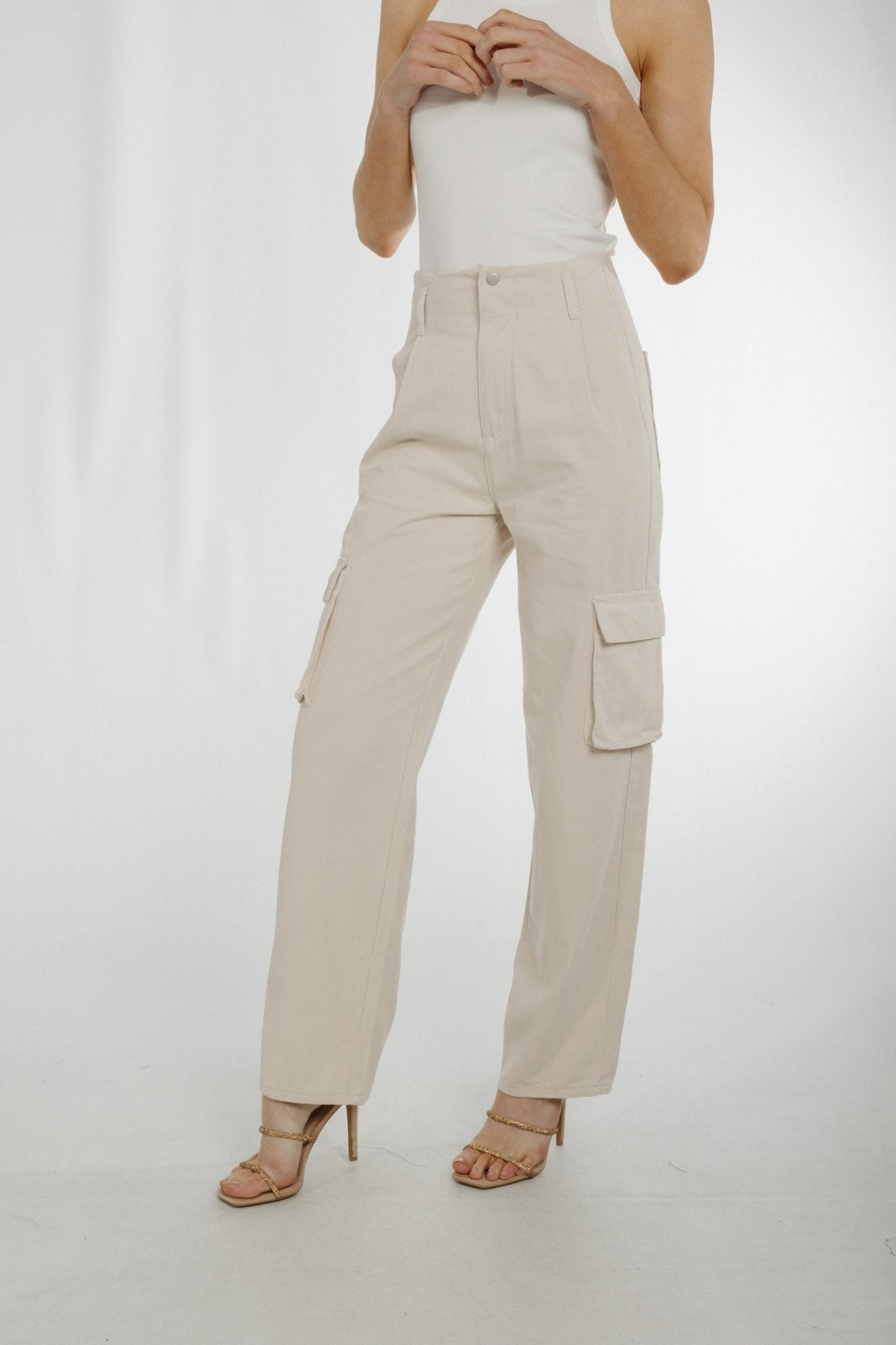 Summer Cargo Trousers In Cream - The Walk in Wardrobe